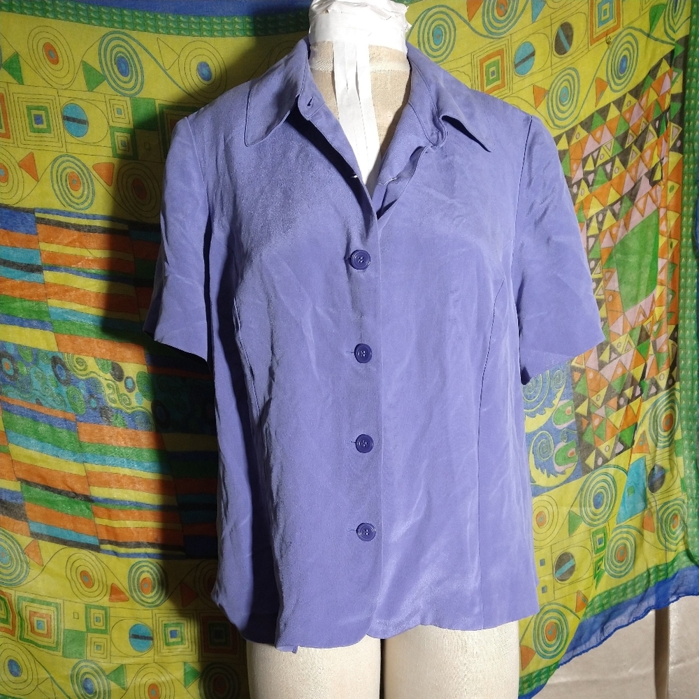 Vintage 80s 100% Silk Short Sleeve Periwinkle Lavender Button Down Blouse.